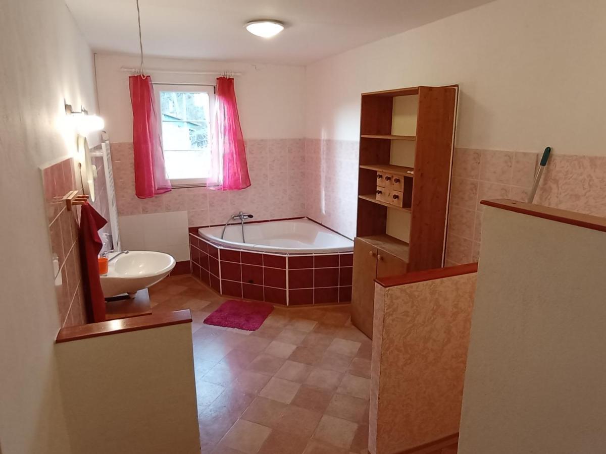 Bydlinská zahrádka Těšíkov Vila Šternberk Exterior foto