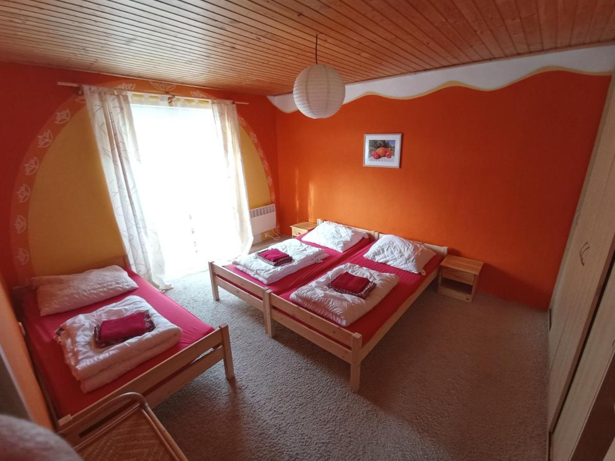 Bydlinská zahrádka Těšíkov Vila Šternberk Exterior foto